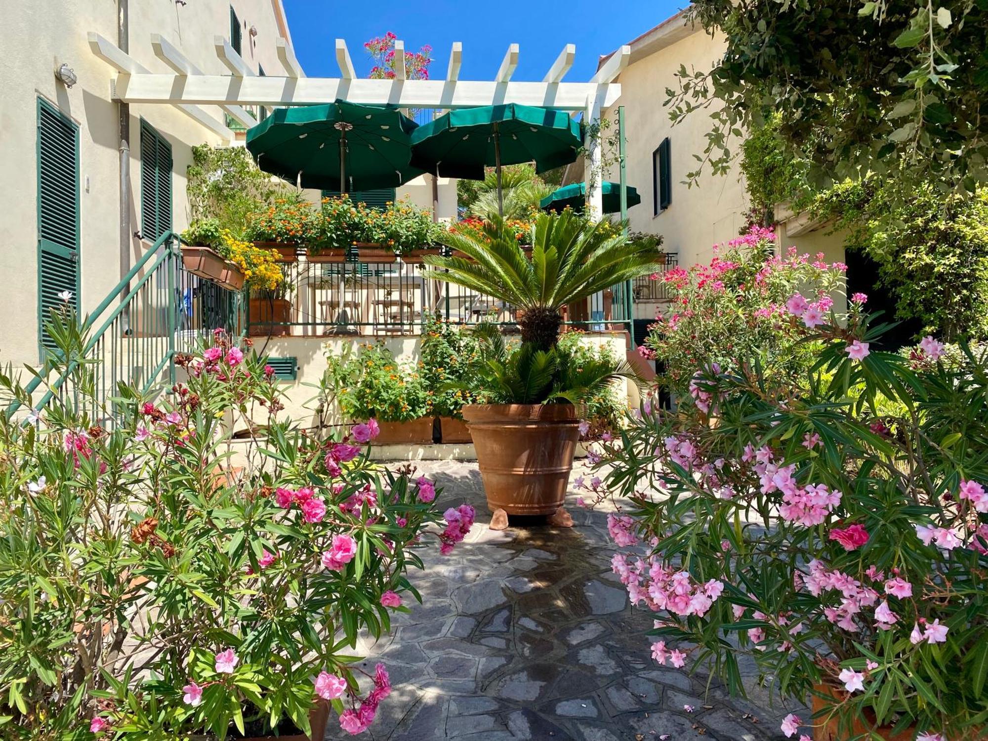 Apartahotel Belvedere Residenza Mediterranea